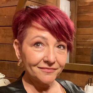 Meet your Posher, Beth